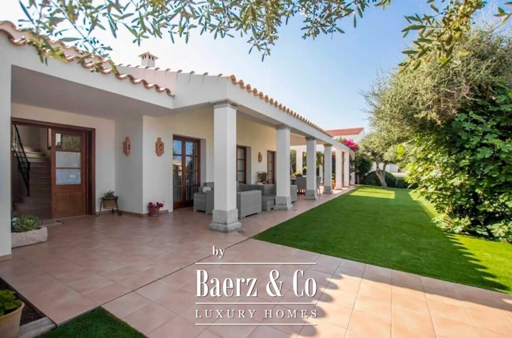 VILLA WITH INTERIOR SWIMMING POOL IN SON BLANC image