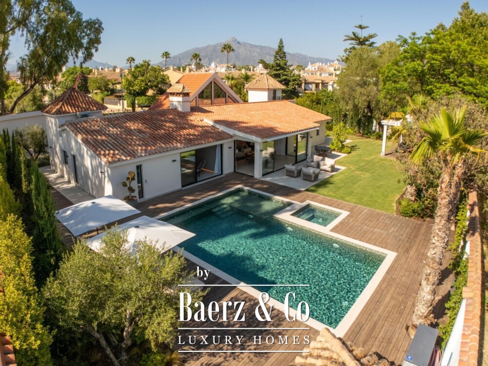 Villa - Puerto Banus - Marbella - Ref: 8730 image