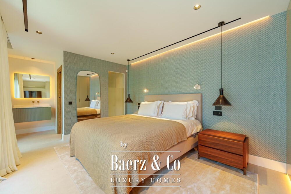 Villa - Puerto Banus - Marbella - Ref: 8730 image