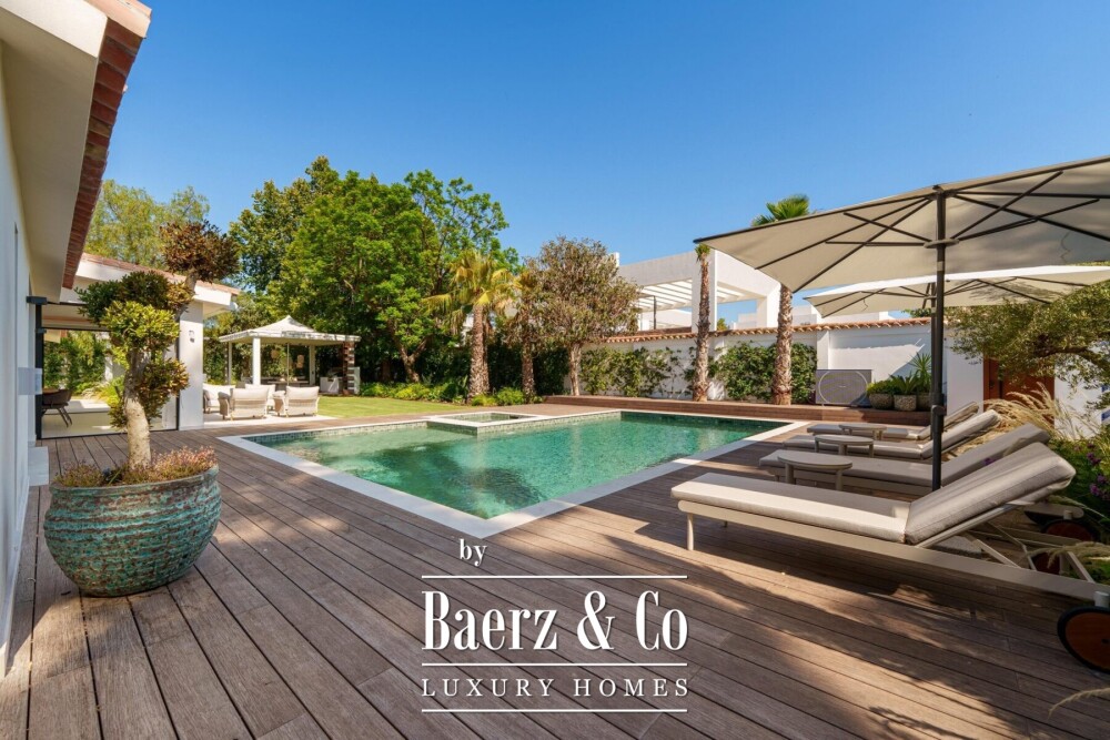 Villa - Puerto Banus - Marbella - Ref: 8730 image