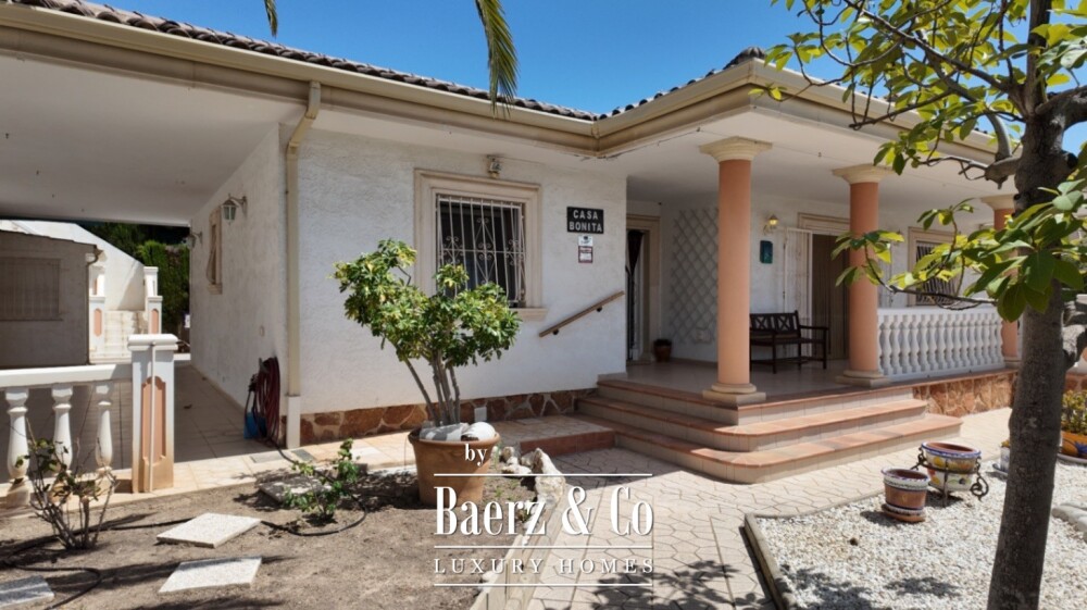 Beautiful luxury home in La Nucía image
