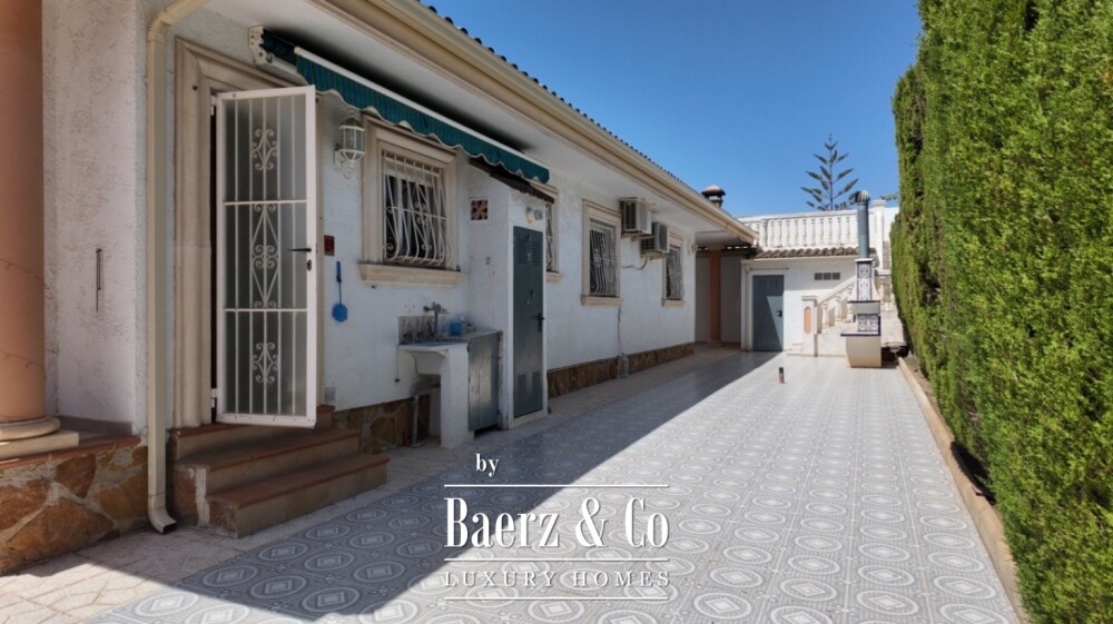 Beautiful luxury home in La Nucía image