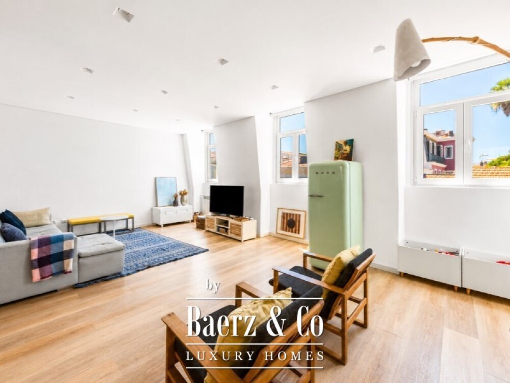 3 Bedroom Apartment with Estrela Basilica View | 138 m² | 2 Garage Spaces | Storage Room image