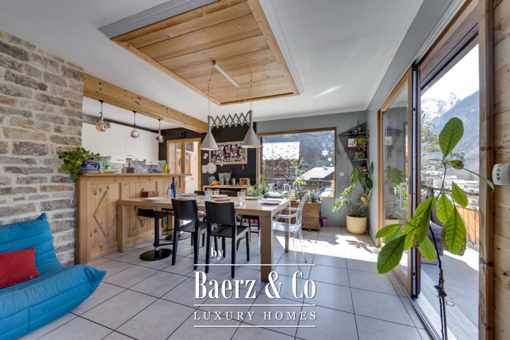 SAINTE-FOY VILLAGE CHALET-PANORAMIC VIEWS image