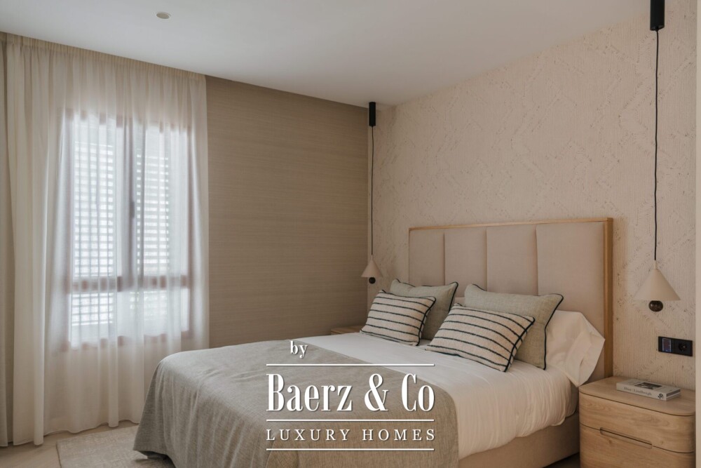 Apartment - Nueva Andalucia - Marbella - Ref: 8740 image