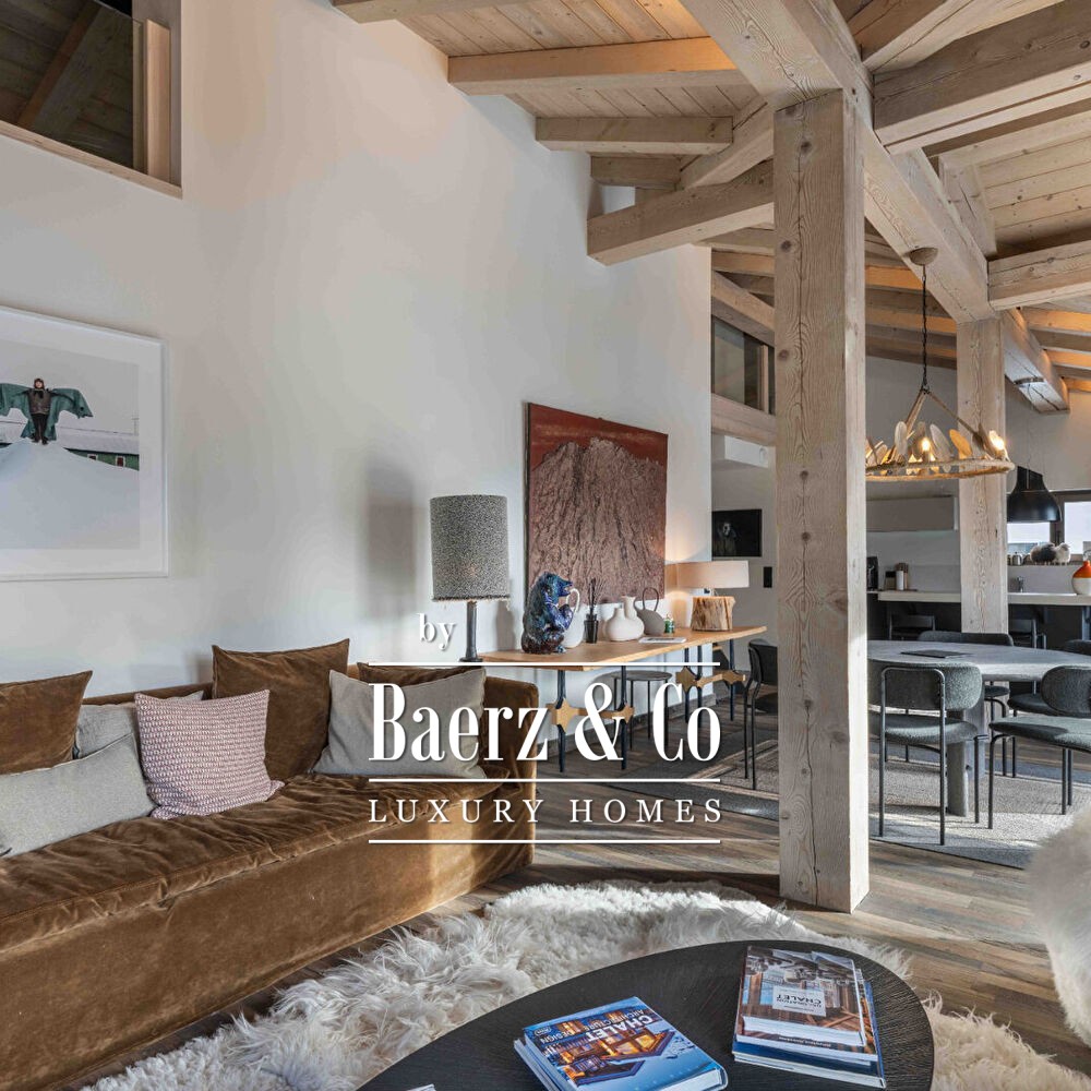 Large top-floor apartment - Megève town centre image