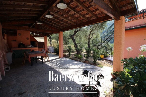 photo 13 Villa for sale 400 m²