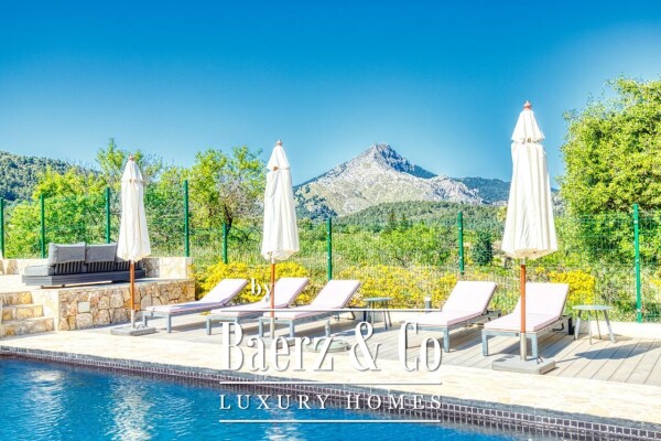 photo 4 Mediterranean Villa with Vacation License