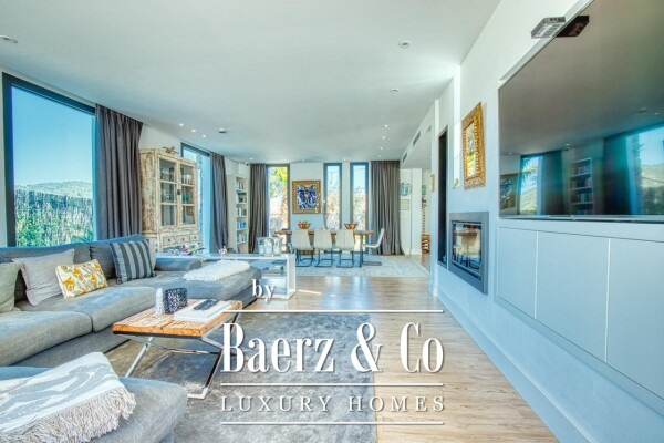 photo 11 Mediterranean Villa with Vacation License