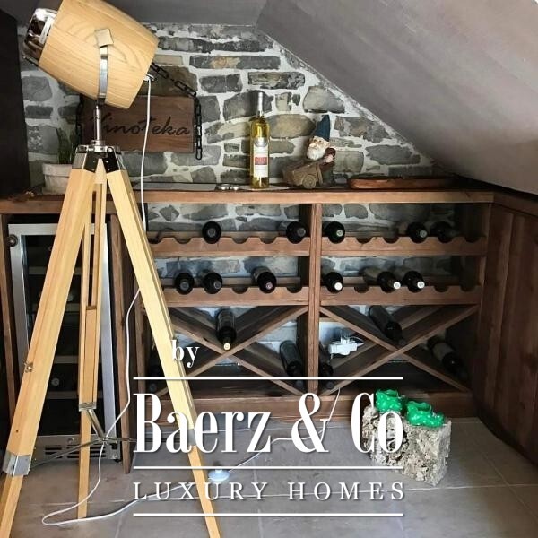 photo 13 Waterfront Villa with Beach & Pool