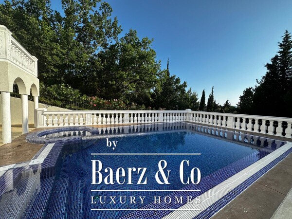 photo 9 Elegant Villas on Superb location in Sveti Stefan