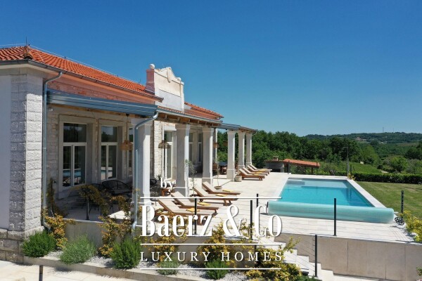 photo 2 Istria, Poreč, luxuriously renovated old school