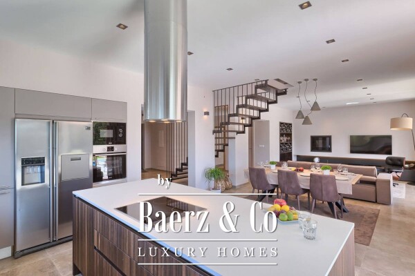 photo 38 Višnjan, a beautifully arranged villa surrounded by greenery, NKP 242 m2, on a large landscaped lot