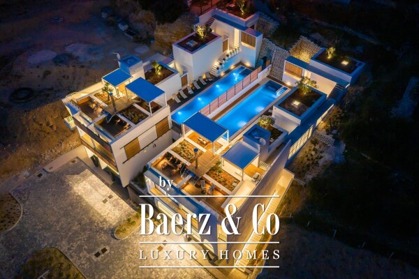 photo 3 Omiš, two mirrored villas with a panoramic view