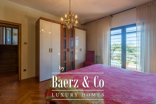 photo 35 Pula, Veli Vrh, wonderful villa plus 4 separated apartments and a pool