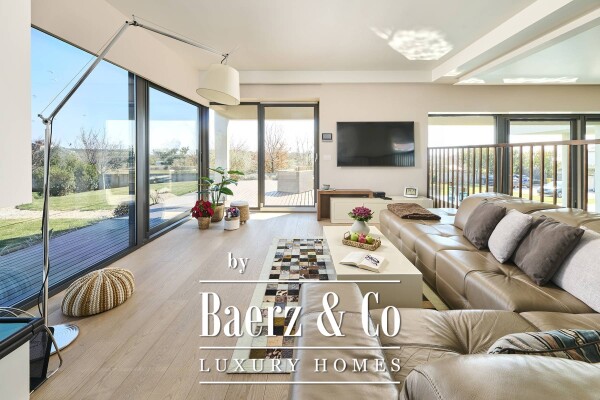 photo 11 Croatia, Istria, Umag: Stunning Villa with pool surrounded by olive groves