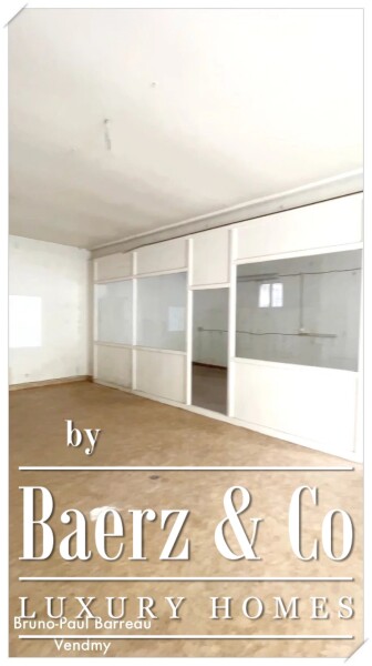 photo 14 STONE BUILDING, PRESTIGIOUS ADDRESS