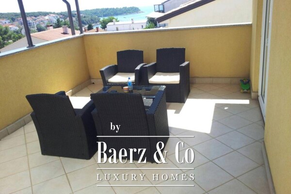 photo 22 Pješćana uvala, villa with 7 apartments overlooking the sea, 200 m from the beach