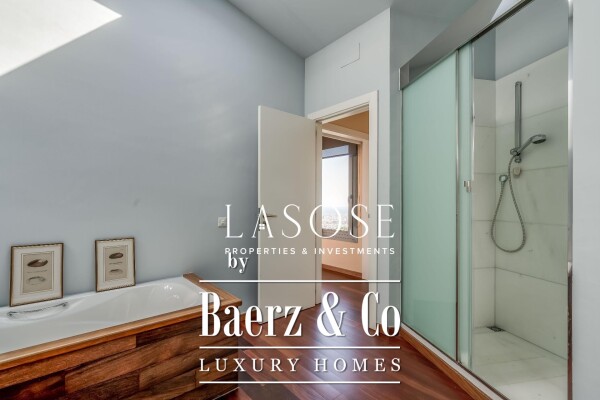 photo 25 Barcelona, Vallvidrera - El Tibidabo i les Planes