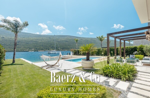 photo 8 Modern Villa in Luxury Resort with private Beach, Pool and Jetty