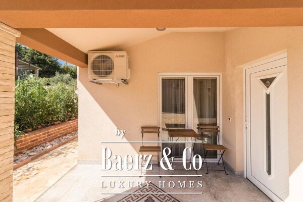 photo 34 Valtura, a luxury villa with a heated pool and a large garden, a rarity on the market