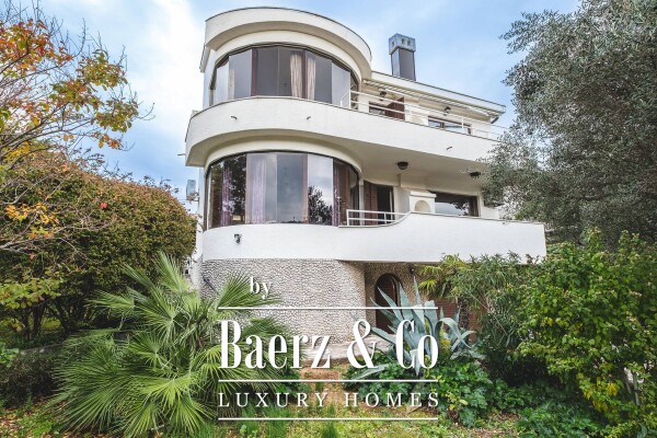 photo 3 Island of Krk, City of Krk, extraordinary house in the first row to the sea NKP 260 m2