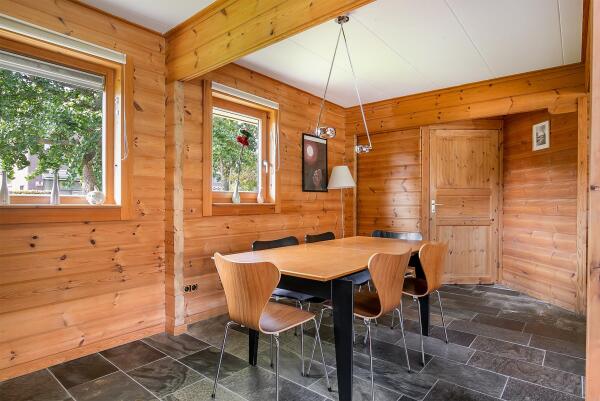 photo 15 Nuenderbeekselaan 1