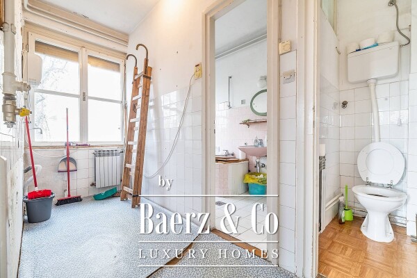 photo 5 Zagreb, Šalata, two houses for adaptation with a yard, 248 m2