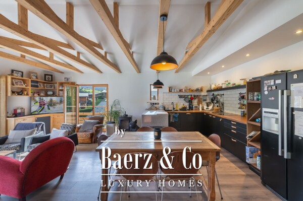 photo 2 Renovated Chalet - 3 Bedrooms - Mont Blanc views