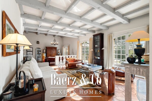 photo 15 Stunning bastide with swimming pool and tennis court