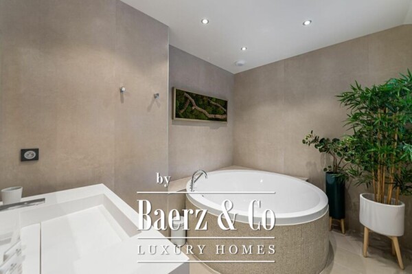 photo 7 Magnificent penthouse with panoramic views