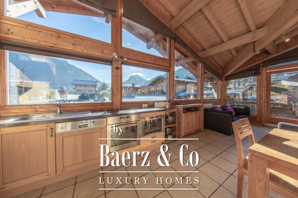 photo 4 3-BEDROOM APARTMENT + MOUNTAIN CORNER - CLOSE TO THE CENTER