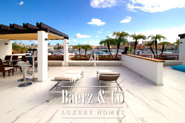 photo 1 VILAMOURA – ELEGANT WATERFRONT LIVING IN LUXURY APARTMENT WITH MARINA VIEWS