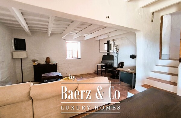 photo 8 PRIVACY, NATURE AND UNOBSTRUCTED VIEWS