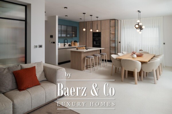 photo 8 Split, Podstrana, urban villa with swimming pool, sauna, jacuzzi and a garage