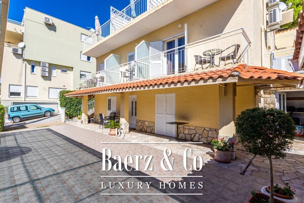 photo 2 Promajna, apartment house near the sea