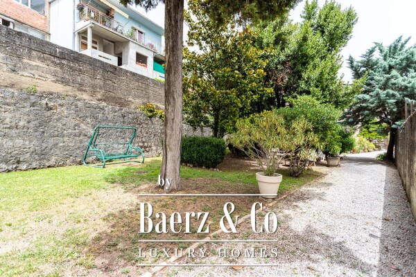 photo 9 Sinj, strict center, house with great potential