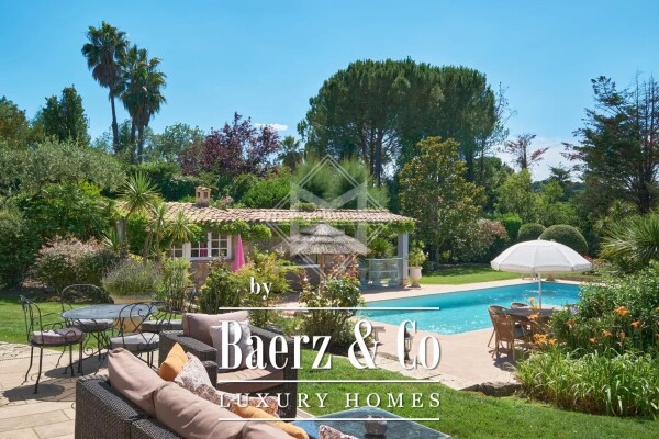 photo 5 Exceptional provencal style. property in a gated domain