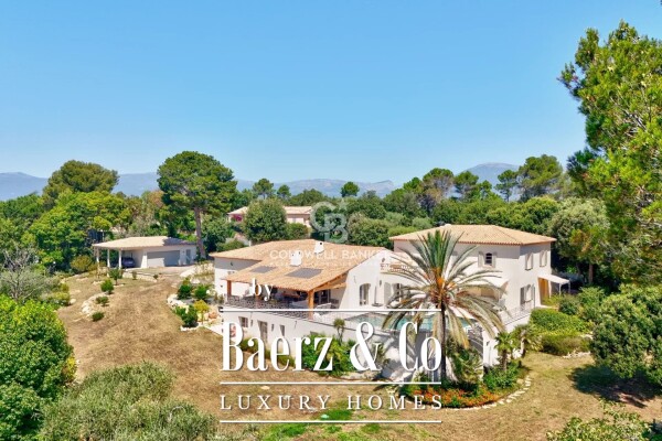 photo 24 Super property in a closed domain, sea view