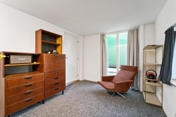 photo 14 Oostzanerdijk 92