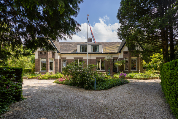 photo 2 Straatweg 160