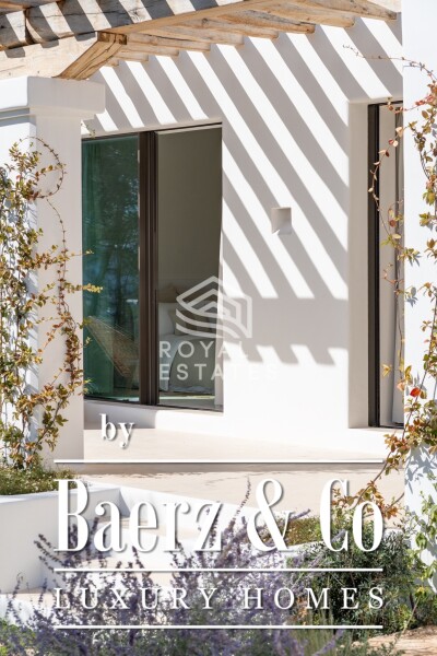 photo 17 Beautiful luxury home in Santa Gertrudis