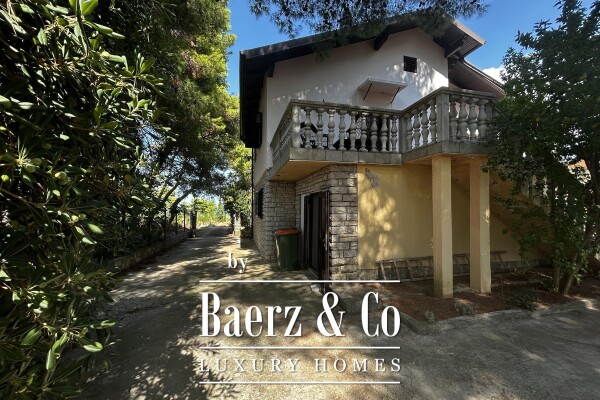 photo 7 Ugljan, beautiful house on an impressive 1405 m2, 100 m from the beach