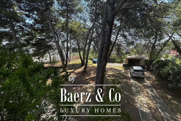 photo 37 Ugljan, beautiful house on an impressive 1405 m2, 100 m from the beach