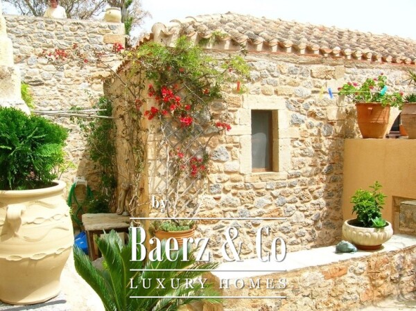 photo 8 (For Sale) Residential Detached house || Lakonia/Monemvasia - 381 Sq.m, 6 Bedrooms, 1.280.000€