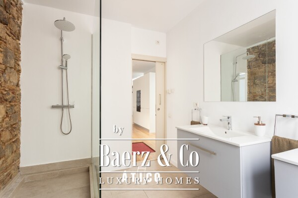 photo 17 Penthouse for sale in Ciutat Vella