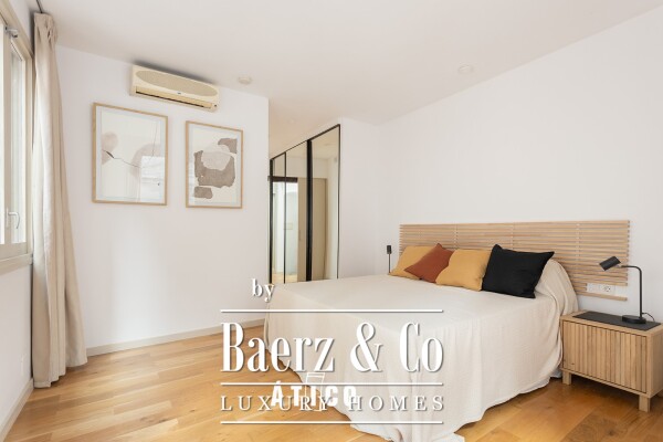 photo 18 Penthouse for sale in Ciutat Vella