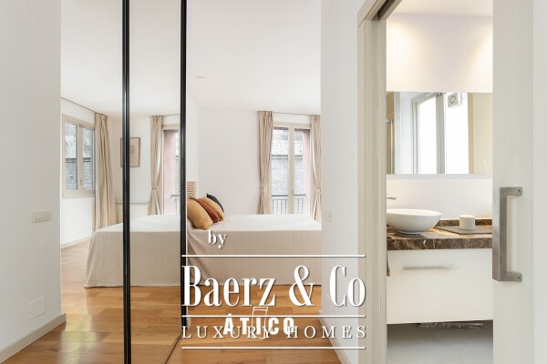 photo 23 Penthouse for sale in Ciutat Vella