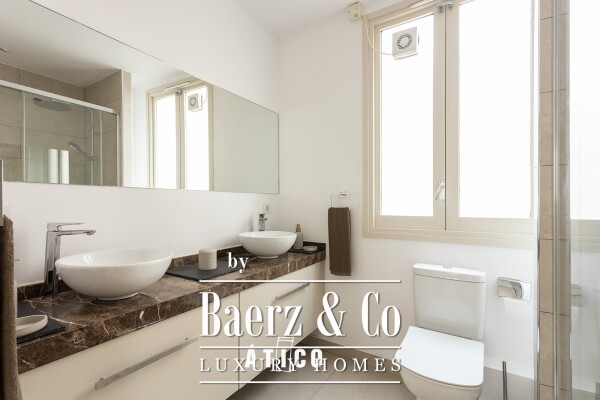 photo 24 Penthouse for sale in Ciutat Vella