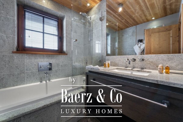 photo 10 4 Bedroom Chalet - Rochebrune - Near the Village